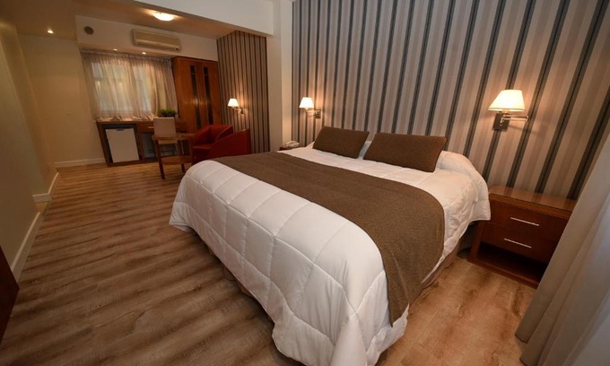 Zona de La Perla Hotel | Gran Hotel Skorpios