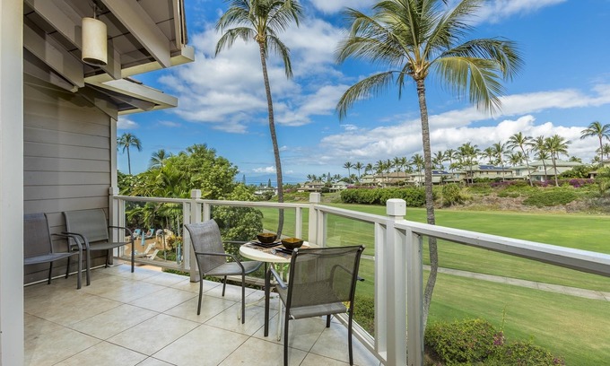 Wailea Condominio | Grand Champions 68! Enjoy stunning golf and ocean views from this inviting condo