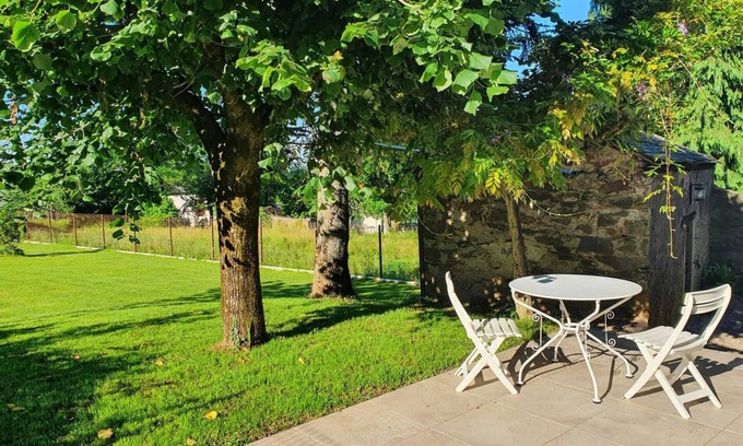 Saint-Pierre-de-Trivisy Casa | Grand Hortensia - SAINT-PIERRE-DE-TRIVISY