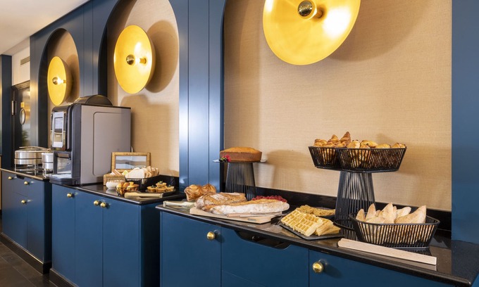 Batignolles Hotel | Grand Hôtel Chicago