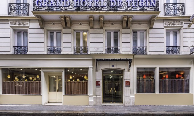 Pigalle Hotel | Grand Hotel De Turin