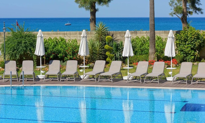 Tosmur Belediyesi Complejo | Grand Kaptan Hotel - All Inclusive