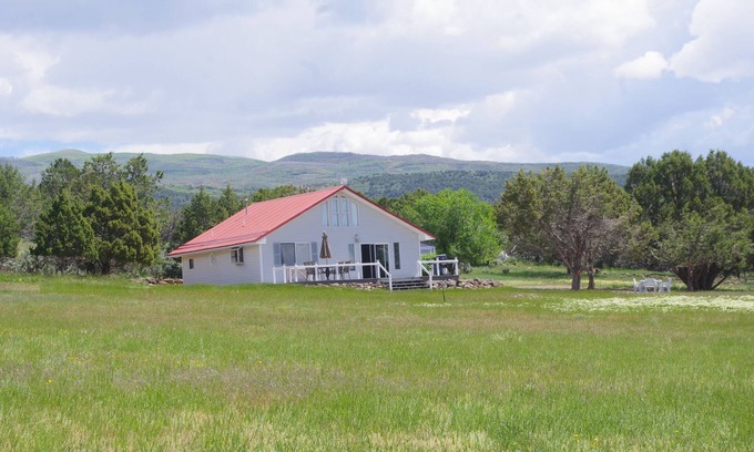 Cedaredge Casa | Grand Mesa Haven