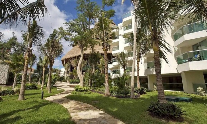 Cozumel Casa | Grand Park Cozumel Vibrant Studio with Pool