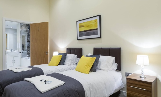 Chelmsford Apartamento | Grand Springs, Apartamento de 2 dormitorios en el centro de la ciudad, Stone's Throw To Station