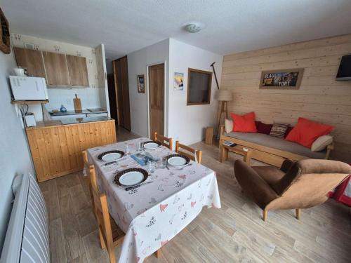 Beaufort Apartamento | Grand studio cabine 4 pers. avec garage à 600m des remontées mécaniques - FR-1-342-334