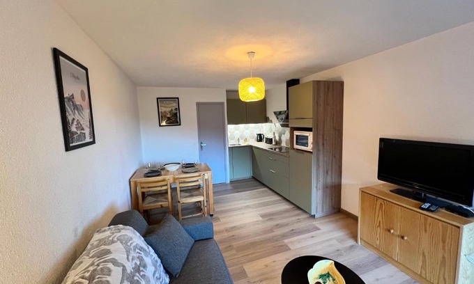 Allos Apartamento | Grand studio cosy et rénové - Vue montagne