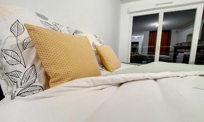 Pau Nord Apartamento | Grand Studio - Université, Technoparc, Vue Dégagée