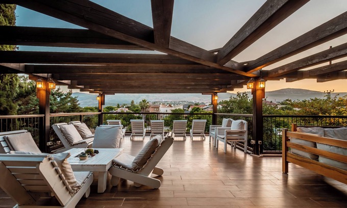 Yuval Hotel | Grand Vista Boutique Hotel And Spa