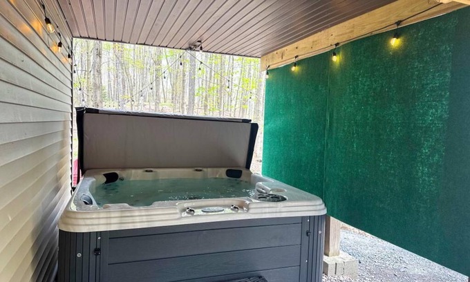Gouldsboro Casa | Grand Woodland Retreat | Hot Tub | Game Room