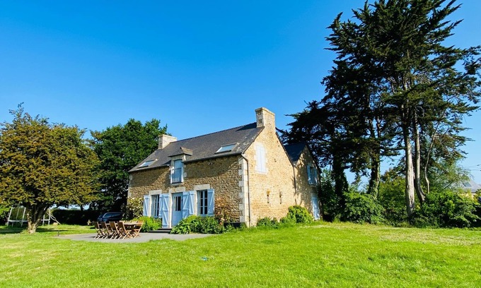 Trevron Casa | Grande Maison de Vacances et WE Près de Dinan