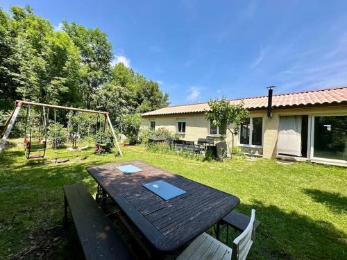 Concoules Casa | Grande maison en Cévennes,montagne, lacs, rivières