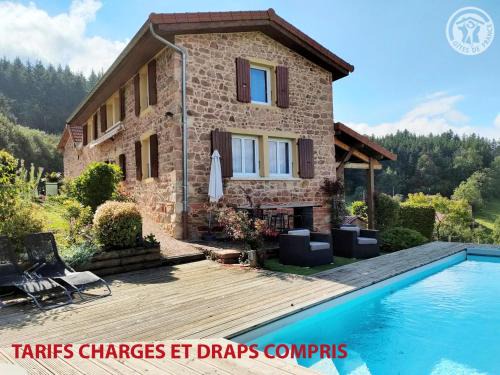 Belmont-de-la-Loire Casa | Grande maison avec piscine, jardin et animaux admis - FR-1-496-247