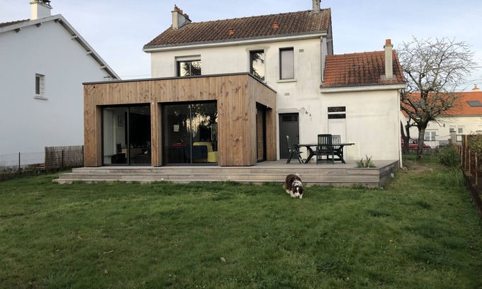 Les Sorinieres Casa | Grande Maison Lumineuse Avec Terrain au Calme Proche de Nantes