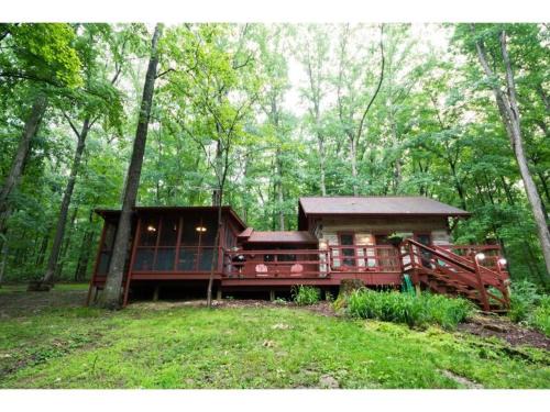 Nashville Casa | Grandma Barnes Cabin