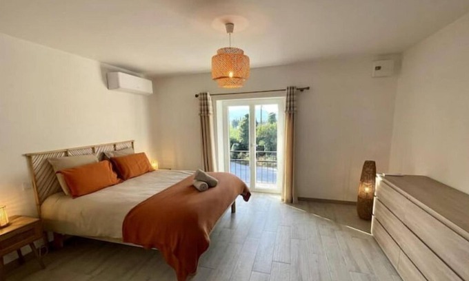 Rasteau Casa | Grange Entre Vignes et Oliviers