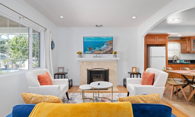 Mid Central Casa | ★GRATYFYING ABODE 3B2B WITH QUEEN BEDS★