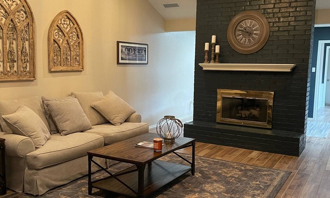 North by Northwest Casa | Great 2 bed/2 bath Townhome