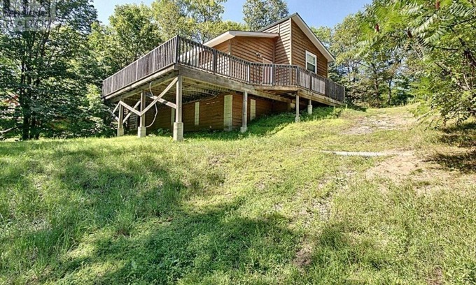 Arden Casa | Great 3-Bed Oak cottage located in the heart of Land O’Lakes Frontenac region.