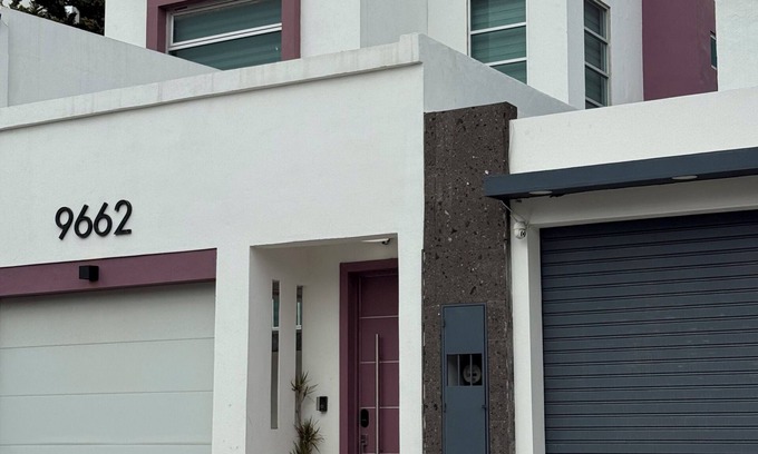 La Joya Casa | Great Home in a Gated Community!