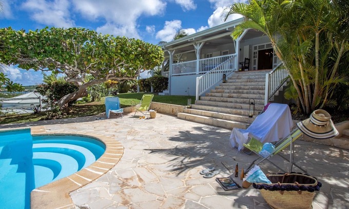 Le Francois Casa | MAGNÍFICA CASA CON GRAN PISCINA Y JARDÍN