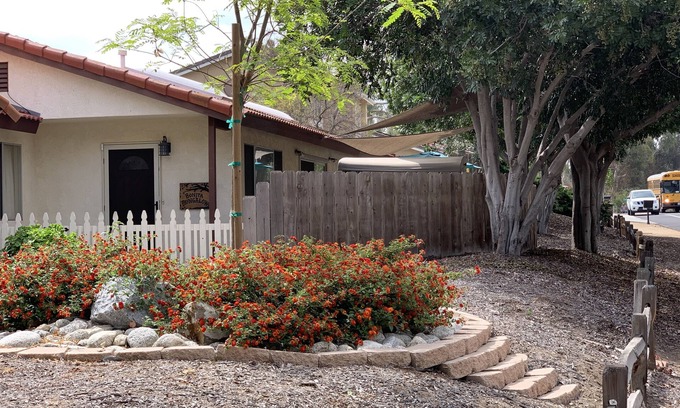 Bonita Casa | Gran ubicación cerca de todo en San Diego & Golf!