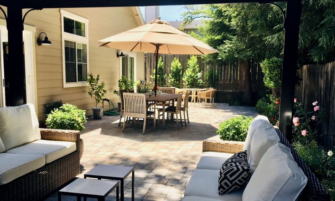 Yountville Casa | Great location. Five star reviews. Well-appointed home in Yountville Napa Valley