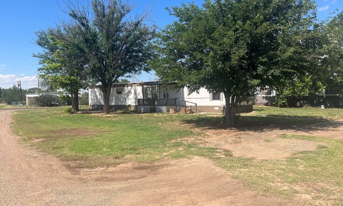 Logan Casa | Great Weekend Getaway Close to Lake, Hunters Welcome