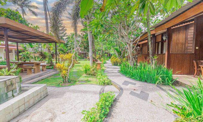 Senggigi Hotel | Green Asri Hotel