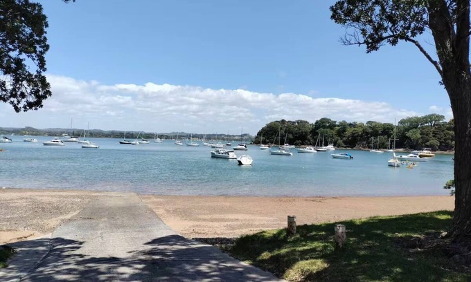 Kerikeri Casa | Green Gables - 5 Beds (4 bedrooms) 3 Baths