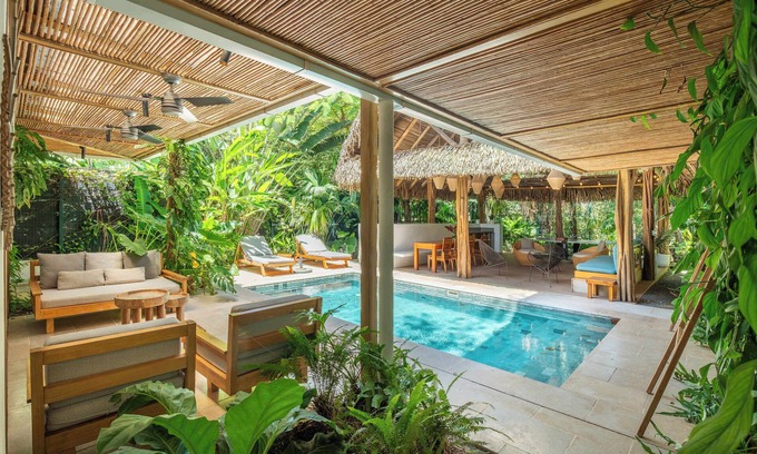 Playa Guiones Villa | 4 Bedroom Luxury Home - Best Location 2 Min Walk to Guiones Beach