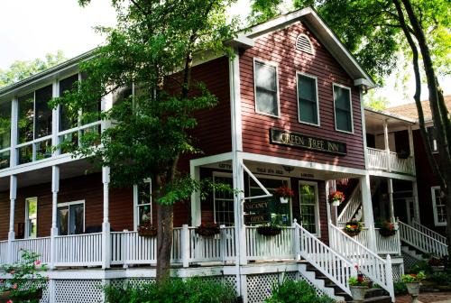 Elsah Cama Y Desayuno | Green Tree Inn