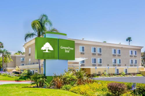 Pacific Beach Hotel | GreenTree Inn San Diego Mission Bay