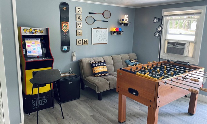 Greenville Casa | Greenville Getaway w/HOT TUB & GAME ROOM