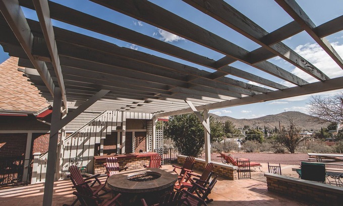 Bisbee Casa | Greenway Manor