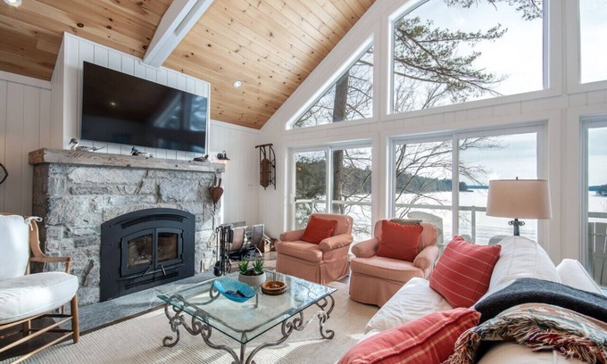Muskoka Lakes Casa | Greenwood Cottage, Lake Muskoka
