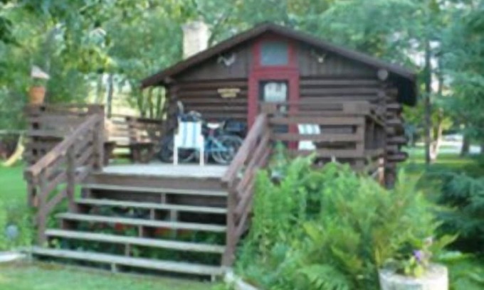 Orr Cabina | Grey Wolf Lodge