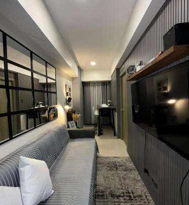 Highway Hills Apartamento | GreyKey Stays at the 34th