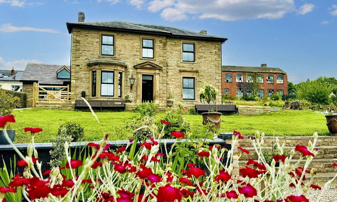 Haltwhistle Casa | Greystonedale Mansion and House, Haltwhistle