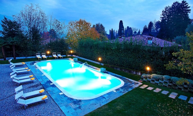 Griante Apartamento | Pool apartment with A/C Sleeps 7