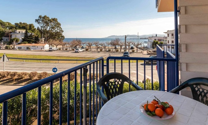 Llanca Apartamento | Grifeu 17 – Apartamento al lado de la playa