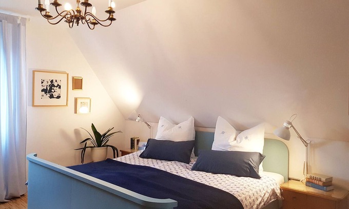 Altena Apartamento | Große Vintage Fewo, 95 qm, 2 Schlafzi., in der Burgstadt Altena, Sauerland, NRW