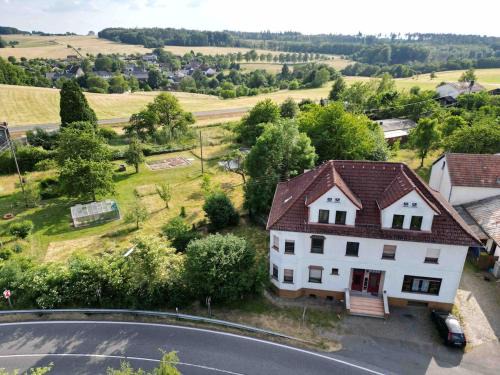 Gieleroth Apartamento | Große Wohnung mit großem Balkon