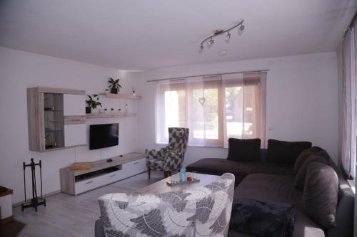 Kandern Apartamento | Großzügige Ferienwohnung Aissa Mit Offenem Kamin