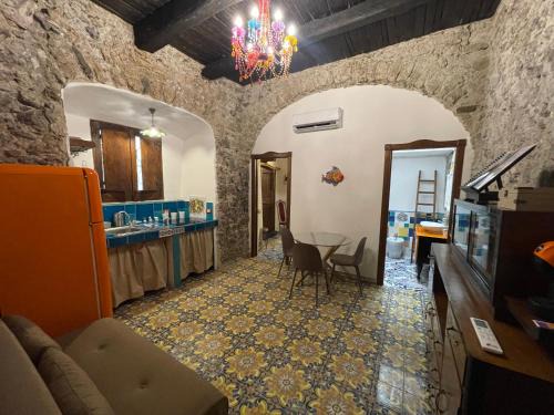 Rione Duomo Apartamento | Grotta degli Arechi - Casa Vacanze