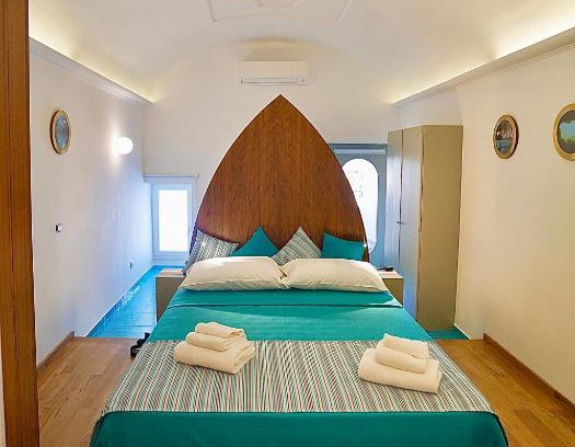 Marina Grande Apartamento | Grotta Verde Luxury Suite by CapriRooms