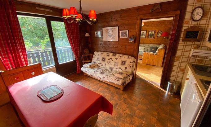 La Chapelle-d'Abondance Apartamento | ¡Apartamentos con acceso a pie a las pistas, balcón sur y equipamientos completos!
