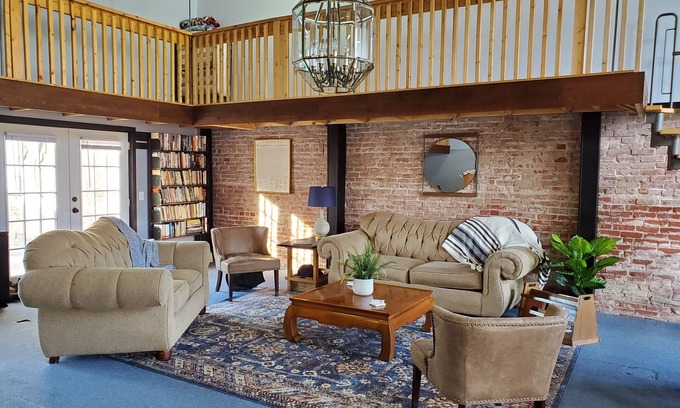 Dexter Casa | Grouse Valley Lodge perfecto para grupos grandes. A 50 minutos de Pioneer Woman.