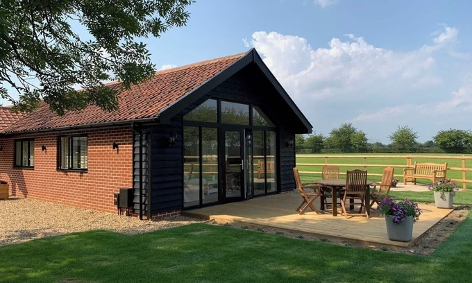 Occold Casa | Grove Farm Cottage, Occold