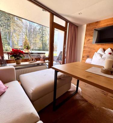 Sankt Martin bei Lofer Apartamento | Grubhof Scholsspark, Studio Lofer mit Garten und Schwimmbad